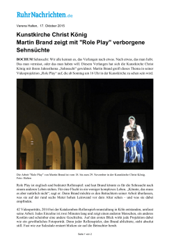 Kunstkirche Christ König Martin Brand zeigt mit "Role Play