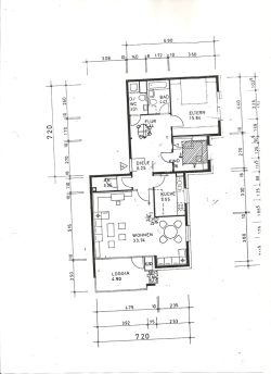 Grundriss von der Wohnung mit Maßen