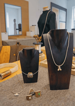Geschenkidee Jagdschmuck aus der Strickliesel